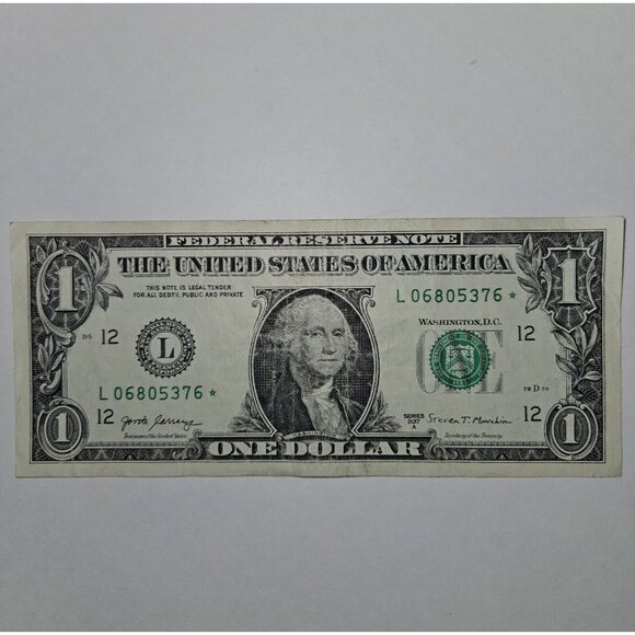 United States RARE $1 Bill Star Note Series 2017A L06805376* (B371) - Picture 2 of 4